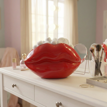 Load image into Gallery viewer, Hot Lips Planter