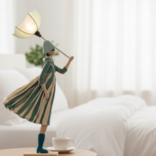 Load image into Gallery viewer, Luts Lady Lamp