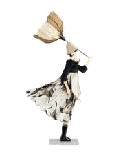 Load image into Gallery viewer, Minthi Lady Lamp