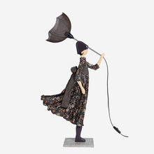 Load image into Gallery viewer, Argiro Lady Lamp