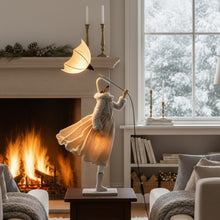 Load image into Gallery viewer, Dolly Lady lamp