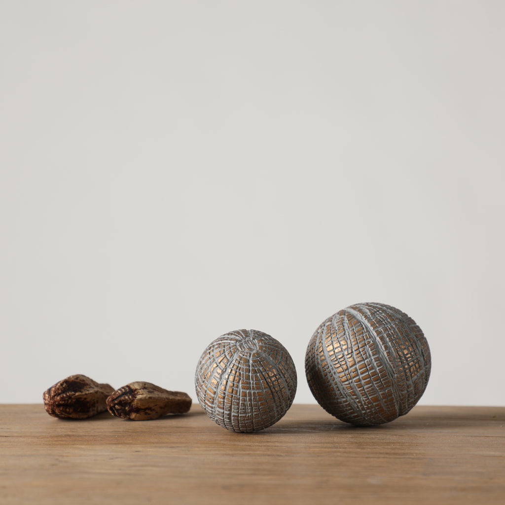 Gold Patterned Ball Small Bentley & Bo