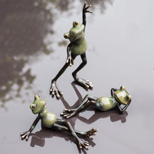 Load image into Gallery viewer, Mad Frog - Leaning Position
